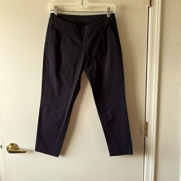 Nike Women’s Golf Pants Size 4 GUC Black - Picture 1 of 7